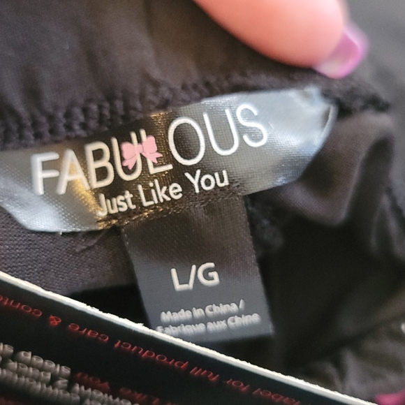 ☆ Fabulous ☆ NWT 2 Pack Sleep Shorts 💤 - Picture 5 of 8